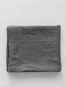Table cloth stonewashed linen 160x330 dark grey