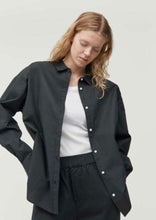 Load image into Gallery viewer, The Shirt - virgin oil