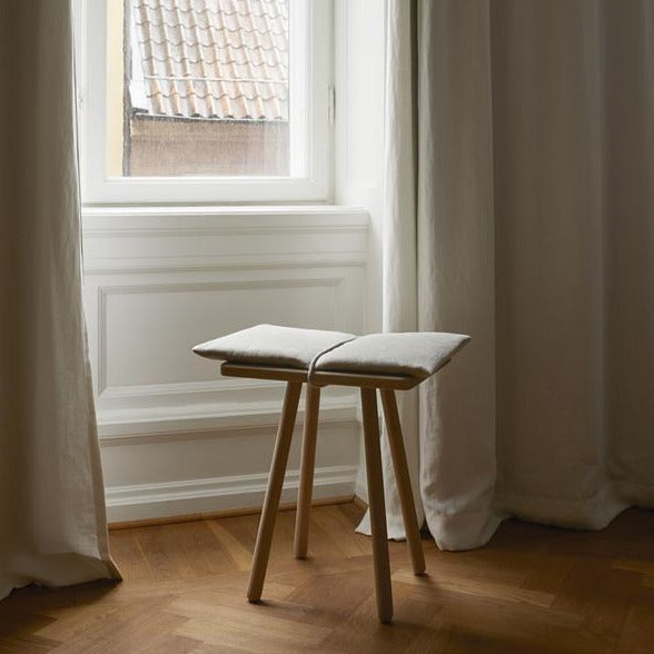 George stool+ linen cushion