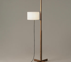 TMM oak wood lamp