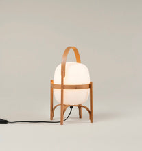 Load image into Gallery viewer, Cestina lamp