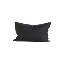 Load image into Gallery viewer, Cushion cover L stonewashed linen- Carbon 60x 90 cm